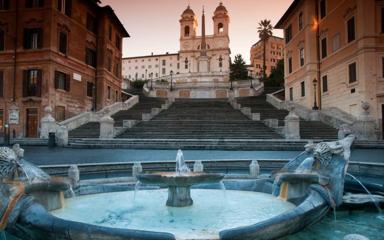 Romenjoy Colosseo Bagian luar foto