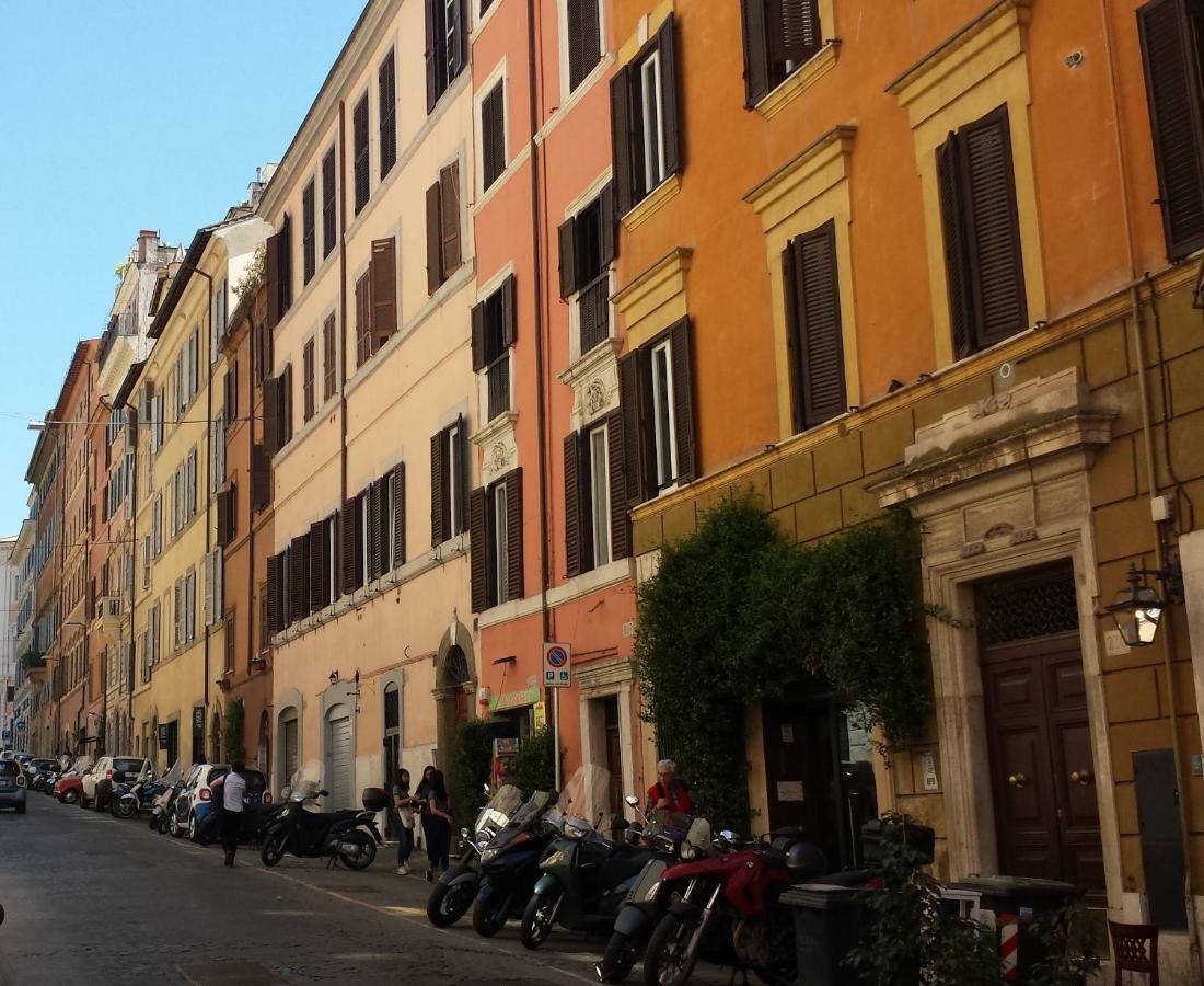 Romenjoy Colosseo Bagian luar foto