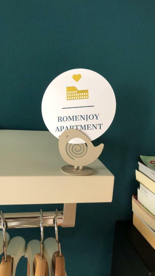 Romenjoy Colosseo Bagian luar foto