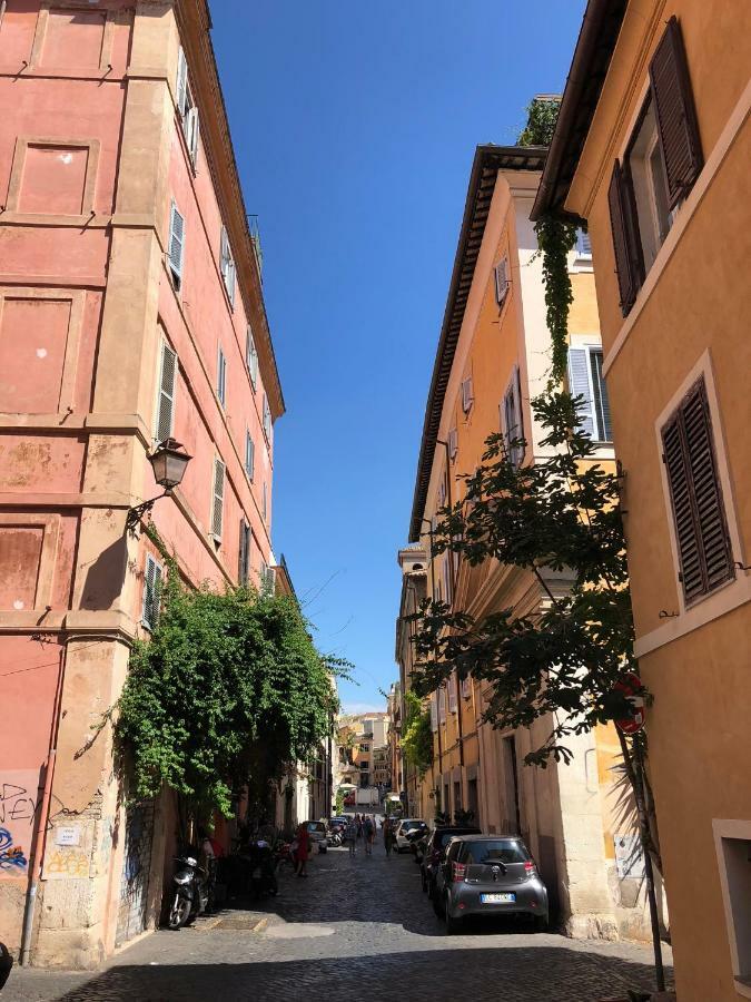 Romenjoy Colosseo Bagian luar foto